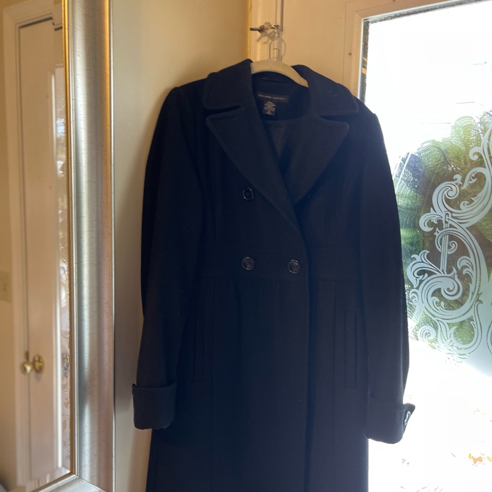 NY & Company Size 4  Black Wool Coat.